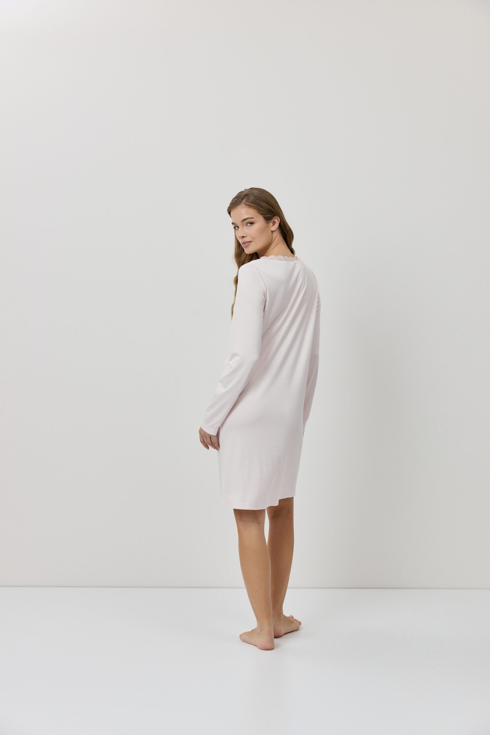 Reneenightdressback